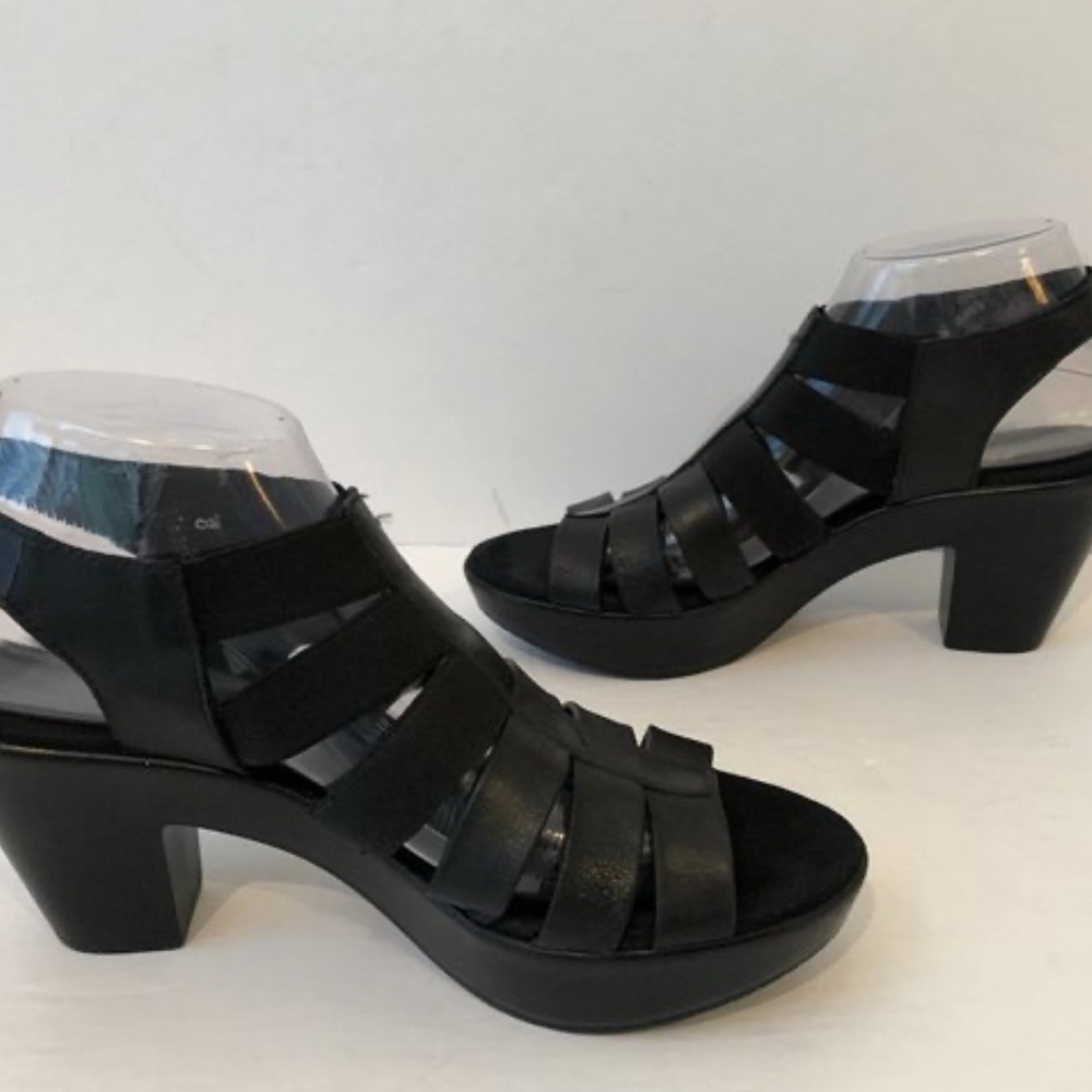 Black Chunky Heel Strappy Shoes